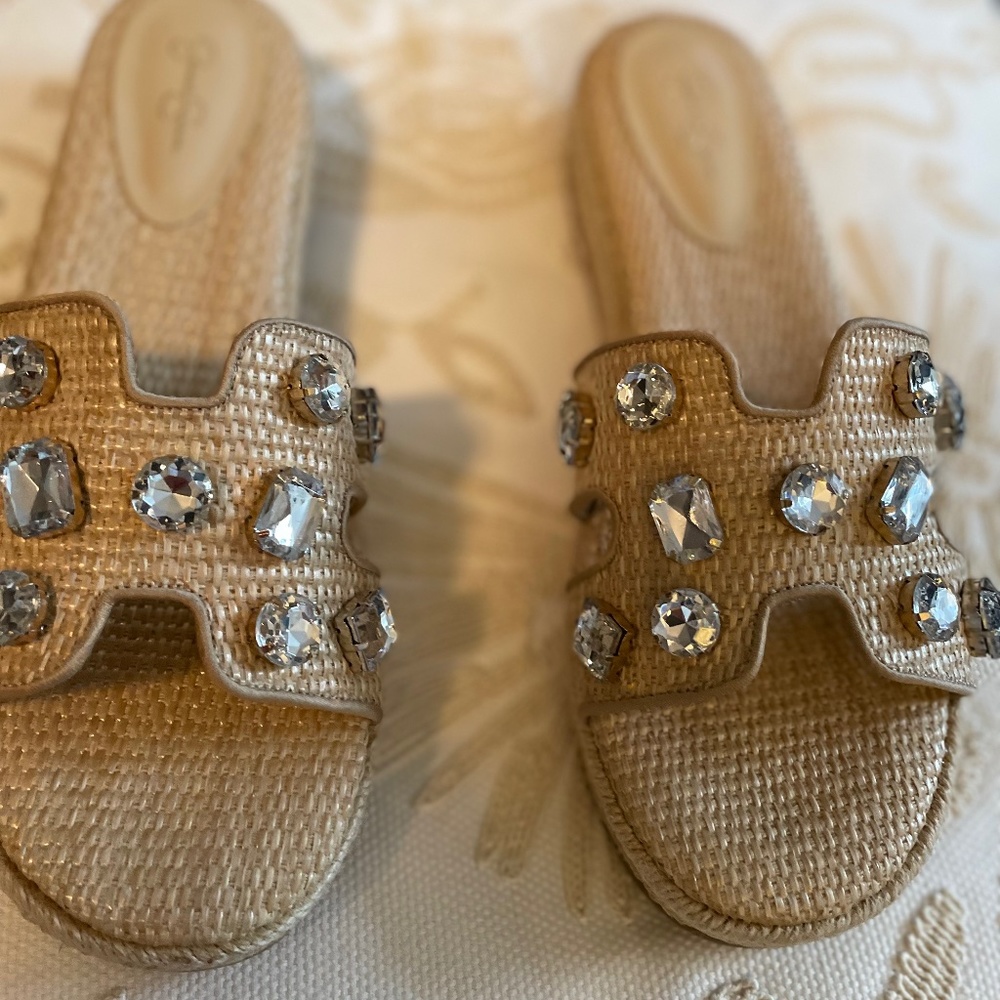 Slide sandals